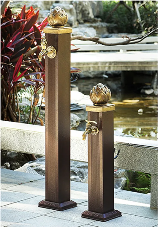 A stainless steel outdoor series designed for commercial bathroom, hospitality and public sanitary projects.