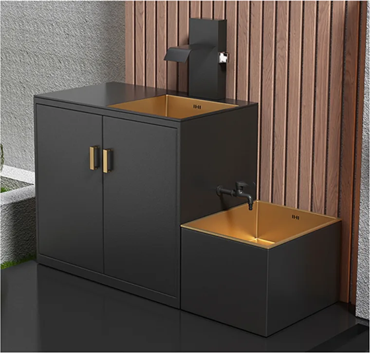A stainless steel outdoor series designed for commercial bathroom, hospitality and public sanitary projects.
